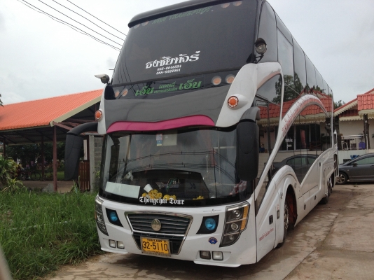 ขายรถบัสปรับอากาศ2ชั้น8ล้อ 3.9 ล้านบาท ขายรถบัสปรับอากาศ2ชั้น8ล้อ 3.9 ล้านบาท