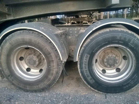 ้HINO MAGA FM  320 แรงม้า ปี 50  ขายกลางอากาศเรียบร้อยแล้วค่ะ