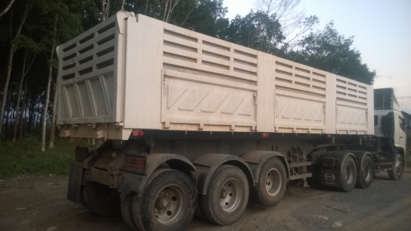 ้HINO MAGA FM  320 แรงม้า ปี 50  ขายกลางอากาศเรียบร้อยแล้วค่ะ