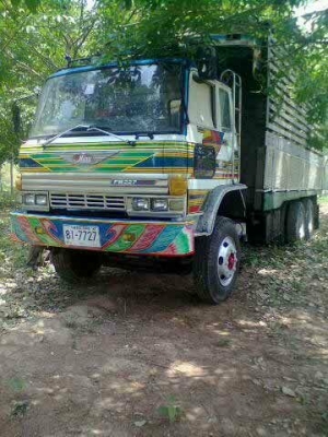 ขายด่วนรถสิบล้อHINOเครือง195แรงม้าเบรดทิฟฟี้เข้าเล่มแล้ว