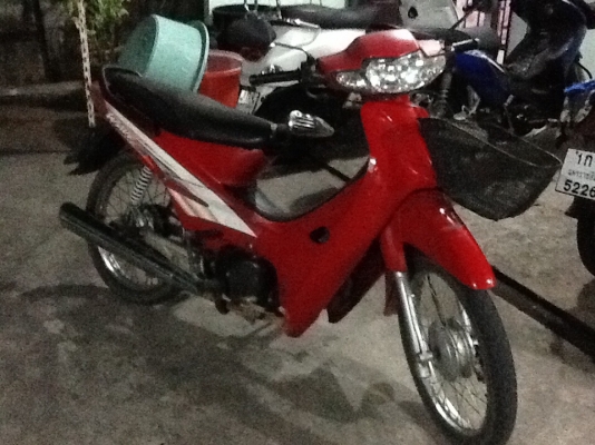 Honda wave100 มือเดียวออกห้าง