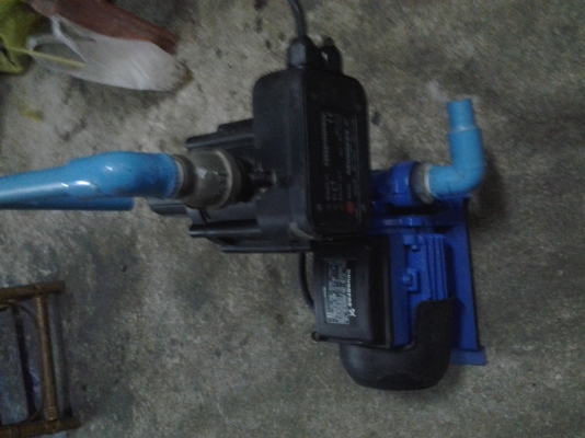 ขาย !! ปั้มน้ำอัตโนมัติ 0.4 hp 220v. ยี่ห้อ กุนด์ฟรอส สภาพดี พร้อมใช้