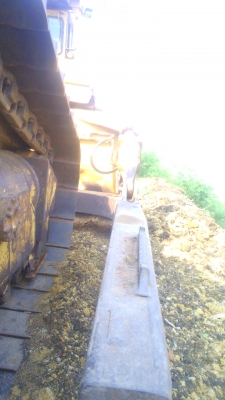 รถแทรคเตอร์ แค๊ต ดี๖ เฮท ช่วงล่างสวยเต็มร้อย มีเอกสารอินวอยล์ ต่อรองราคาได้ ในราคาแบ่งกันใช้ครับ.