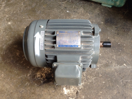 ขายมอเตอร์ Teco 3 HP. 2800 RPM. 380 V สภาพสวยมาก ใช้งานมาน้อย เหมือนของใหม่ พร้อมใช้งาน
