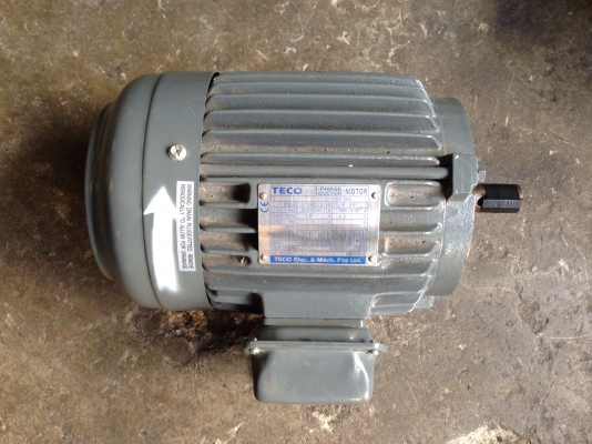 ขายมอเตอร์ Teco 3 HP. 2800 RPM. 380 V สภาพสวยมาก ใช้งานมาน้อย เหมือนของใหม่ พร้อมใช้งาน