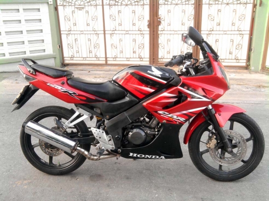 ขออนุญาติขาย HONDA CBR 150 ปี52 ตัวล่าสุด สตา์ร์ทมือ โอนให้ฟรี