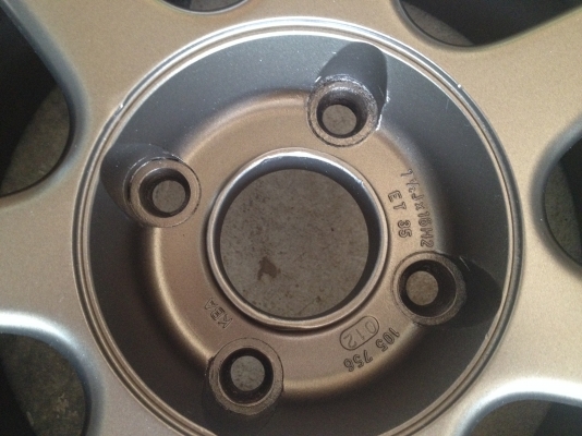 ขายล้อแม็กขอบ 16 4 รู กว้าง 7.5