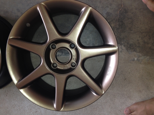 ขายล้อแม็กขอบ 16 4 รู กว้าง 7.5