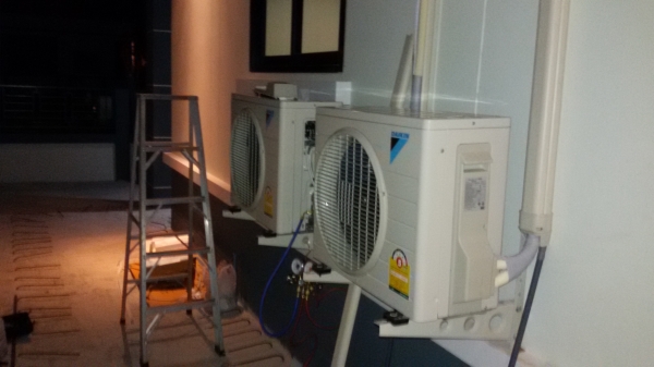 ล้างแอร์ 450 ติดตั้ง ย้าย ซ่อม แอร์ งานไฟฟ้า รามอินทรา