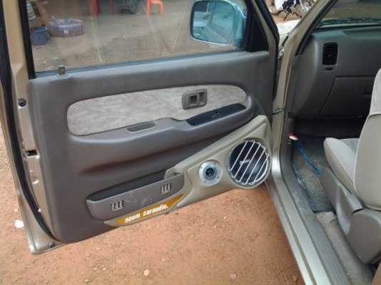 ขายคับ  เครื่องเสียงชุดให่ญ  ของแต่งเยอะมาก