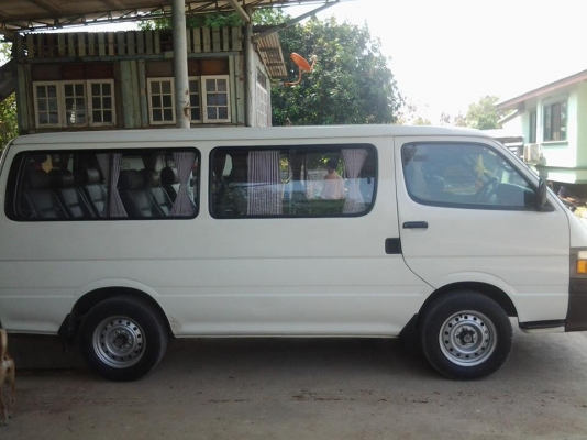 รถตู้ใช้งานน้อยราคาประหยัด