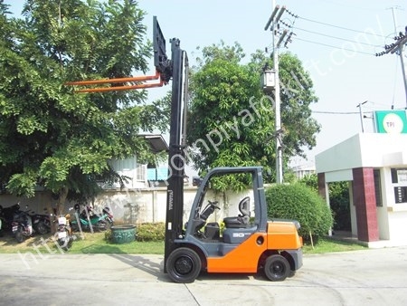 จำหน่ายรถ Forklift TOYOTA 52-8FD30