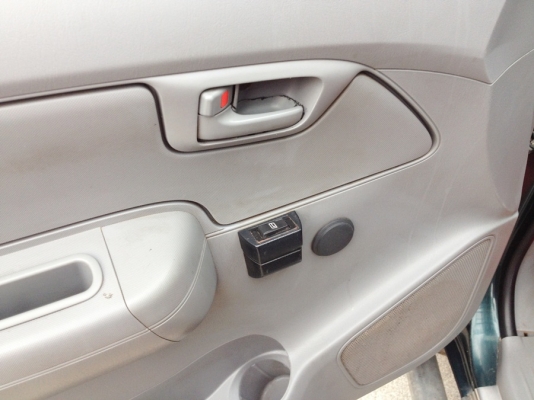 วีโก้หัวเดียวเครื่อง3000 รถสวยเดิมๆ/วิ่งน้อย/มือเดียวป้ายแดง/กระจกไฟฟ่าDVD/เจ้าของดูแลดี/พร้อมใช้งาน