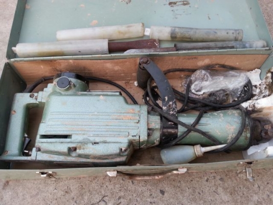 ขายสว่านสกัดคอนกรีต 2 ตัว