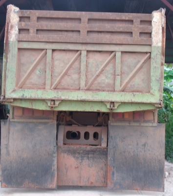 "รักสิบล้อต้องรอสิบโมง"(ฮิ้วๆ) ไม่ต้องรอสิบโมงแล้วครับ ขายสิบล้อISUZU รุ่น นางฟ้า สภาพดี พร้อมใช้งาน กระบะดั้มHINO รถพร้อมใช้ ราคาสุดคุ้ม1ล้าน3แสนครับ ติดต่อชมนางฟ้า ที่คุณปรัชญา 084 9927529 prutya77@gmail.com