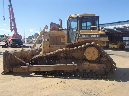 LOT NO. 267 CAT/D6H LOT NO. 267 CAT/D6H