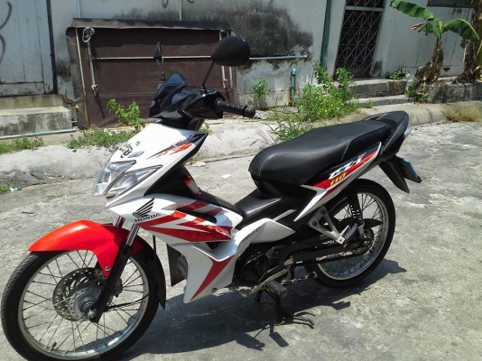 Honda CZI ปี 53 รถบ้าน สวย เครื่องเดิม แน่นๆ ทดลองขับได้ทุกวัน ราคา Honda CZI ปี 53 รถบ้าน สวย เครื่องเดิม แน่นๆ ทดลองขับได้ทุกวัน ราคา