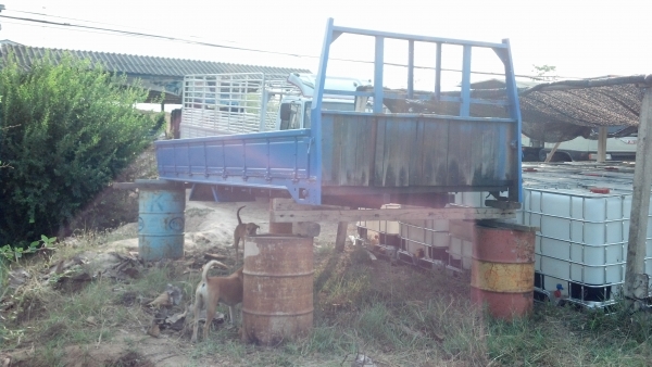 กระบะ ถอดจาก NPR 120 หัวการ์ตูน กว้างประมาณ2.15ม ยาว4.30ม คัทซี 75เซน กระบะ ถอดจาก NPR 120 หัวการ์ตูน กว้างประมาณ2.15ม ยาว4.30ม คัทซี 75เซน