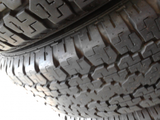 BRIDGE STONE DUELER H/T  689  TEL.081-427-3941