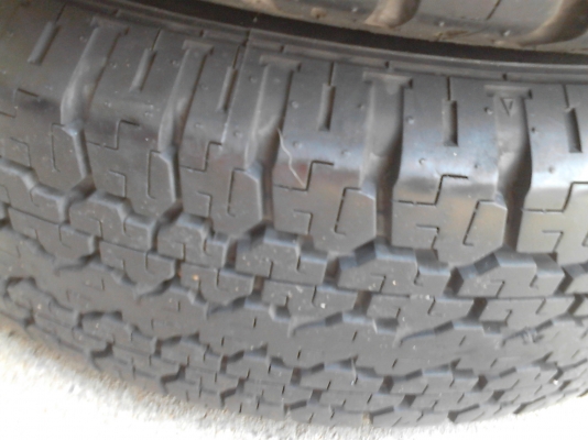 BRIDGE STONE DUELER H/T  689  TEL.081-427-3941