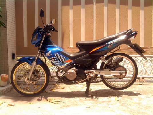 ขออนุญาติขาย Honda Sonic 125 CC.  รุ่นไมล์ขาว สภาพสวยนางฟ้า