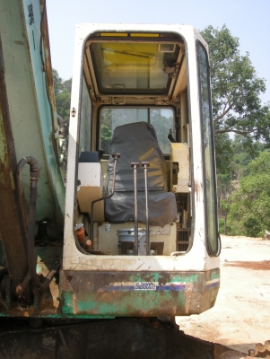 ขายครับ HANIX80 แทรกยางขาด1เส้น