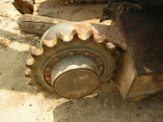 ขายครับ HANIX80 แทรกยางขาด1เส้น