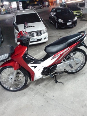 รถอย่างสวย ต้องนี้เลย Honda Wave 110i ปี 2556 รถเพียง 8 เดือน รถอย่างสวย ต้องนี้เลย Honda Wave 110i ปี 2556 รถเพียง 8 เดือน