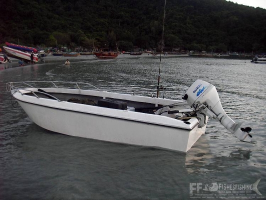 ขายเรือ 13.5ฟุต พร้อมเครื่อง 15 แรง four