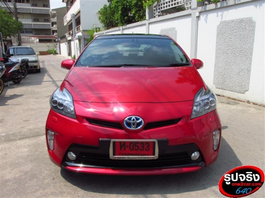 PRIUS 1.8 เครื่องไฮบริด ตัว TOP ปี 2013