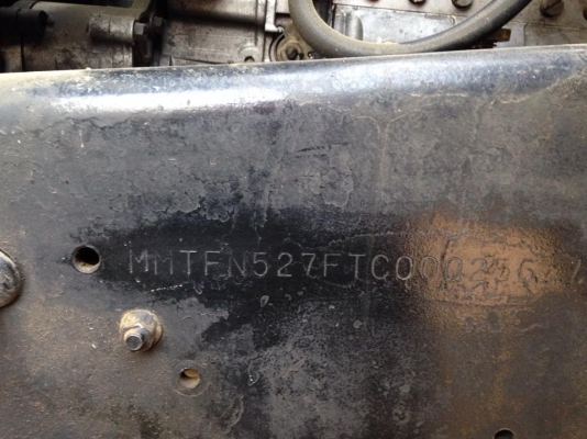 ขายรถมิตซู เกียร์ฟูเลอร์ ขนาดเครื่อง 225 แรงม้า ยูโรวันเทอร์โบ สภาพดีพร้อมใช้งาน