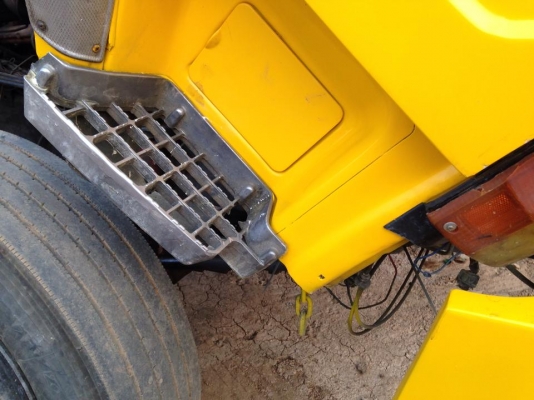 ขายรถมิตซู เกียร์ฟูเลอร์ ขนาดเครื่อง 225 แรงม้า ยูโรวันเทอร์โบ สภาพดีพร้อมใช้งาน