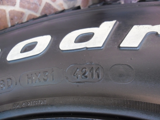 ขายกะทะ rock + bf 265/70/16 ปี 11 ขายกะทะ rock + bf 265/70/16 ปี 11