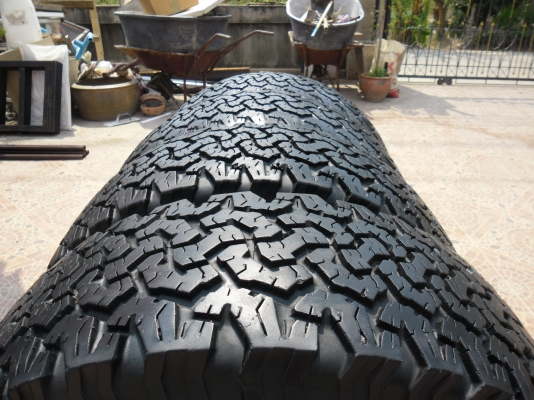 ขายกะทะ rock + bf 265/70/16 ปี 11 ขายกะทะ rock + bf 265/70/16 ปี 11