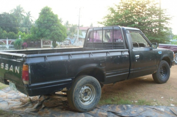 ขายนิสสัน720 เอสดี23