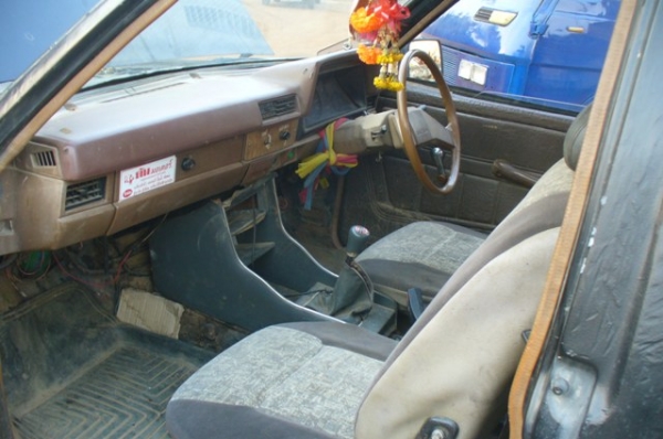 ขายนิสสัน720 เอสดี23