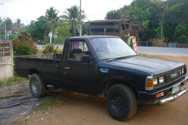 ขายนิสสัน720 เอสดี23