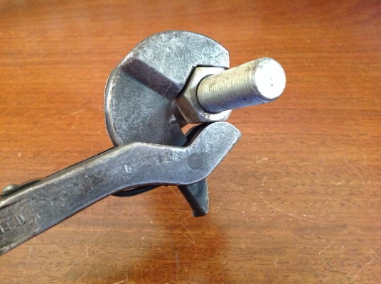 ขายประแจโบราณ Masterench 8"