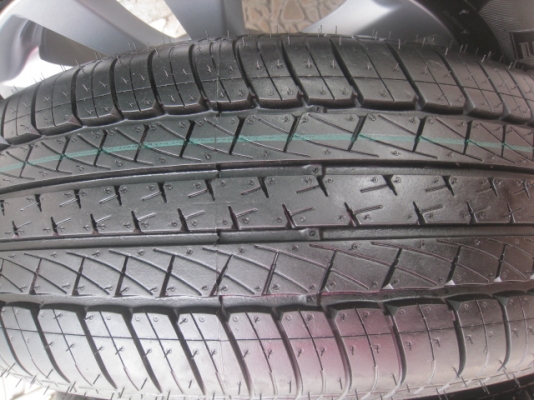 ขายล้อแม็กป้ายแดง civic fb 16"x6.5" et45 5รู114.3 + ยาง ปี13 สนใจติดต่อเล็กคลองสามครับ (081-3747940)