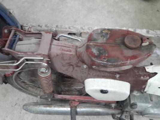 ขายc100 แท้แต่เก่า สักคัน 19000