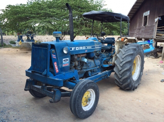 ขายรถไถ FORD 6600