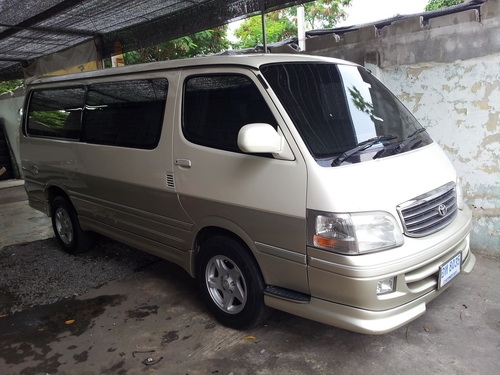 รถตู้ GRAND WAGON สภาพดีมาก สวยเดิมเนียน