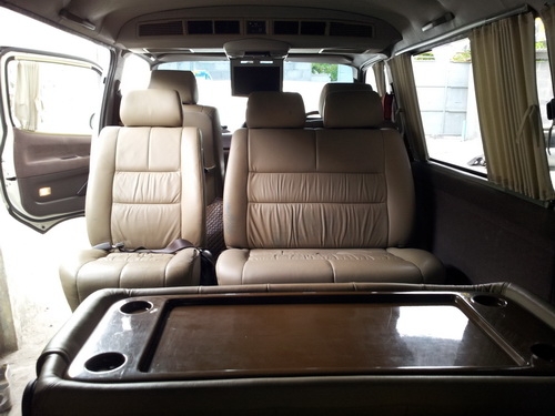 รถตู้ GRAND WAGON สภาพดีมาก สวยเดิมเนียน