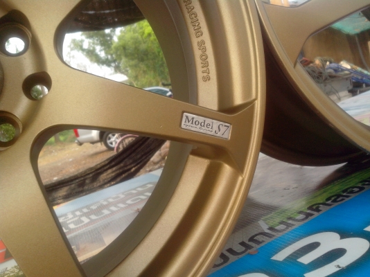 Modele7 17-4-100-114et42กว้าง7'design japanทำสีมาครับสวยๆสีโดนๆครับ ไม่มีซ่อม ขอบหนาทุกวง สนจัยทักมา ขาย 5900 0898128457 Modele7 17-4-100-114et42กว้าง7'design japanทำสีมาครับสวยๆสีโดนๆครับ ไม่มีซ่อม ขอบหนาทุกวง สนจัยทักมา ขาย 5900 0898128457