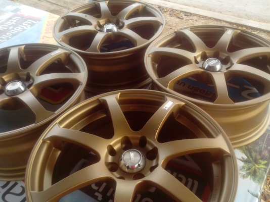 Modele7 17-4-100-114et42กว้าง7'design japanทำสีมาครับสวยๆสีโดนๆครับ ไม่มีซ่อม ขอบหนาทุกวง สนจัยทักมา ขาย 5900 0898128457