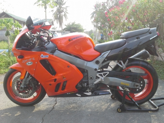 จัดมา Kawasaki ZX9.R900cc.ปี98-99 สีส้มจี๊ด ของแต่งเต็มลำ ท่อไทเทเนี่ยม