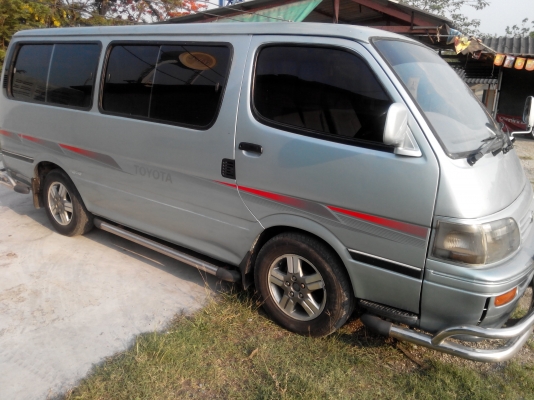 ขายรถตู้ Toyota หัวจรวด ปี 96สวยๆ พร้อมใช้งาน