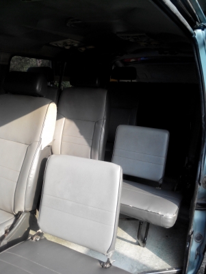 ขายรถตู้ Toyota หัวจรวด ปี 96สวยๆ พร้อมใช้งาน