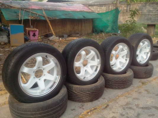 motor sports17/6/139et20กว้าง7.5พร้อมยาง225-55-17-maxxis12 สวยๆทำสีมาอส่างเดียว ไม่มีซ่อมขอบหนาทุกวง ขาย 9900 0898128457 motor sports17/6/139et20กว้าง7.5พร้อมยาง225-55-17-maxxis12 สวยๆทำสีมาอส่างเดียว ไม่มีซ่อมขอบหนาทุกวง ขาย 9900 0898128457