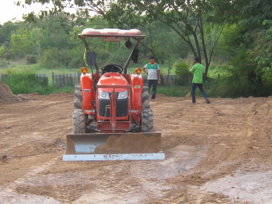 ขายรถไถ่ KUBOTA รุ่น L3608 เครื่อง 36 แรง สภาพเดิมๆ สวย ขายรถไถ่ KUBOTA รุ่น L3608 เครื่อง 36 แรง สภาพเดิมๆ สวย